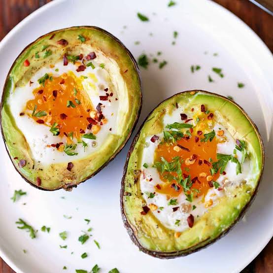 Pour la tartinade avocat et œuf